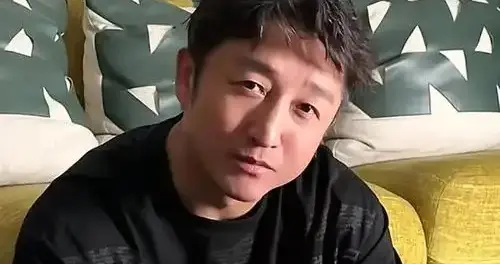 冉母11年前当众逼邹市明让冉莹颖创业，如今败光2亿又怪邹市明