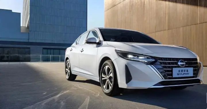 燃油车杀回来了！仅售7.58万，月销量38434台，比小米SU7还火！