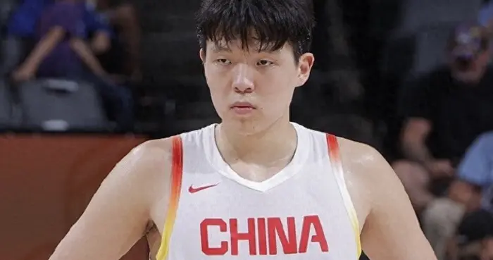 21人集训大换血！男篮弃5大名将，背后藏全新备战思路！