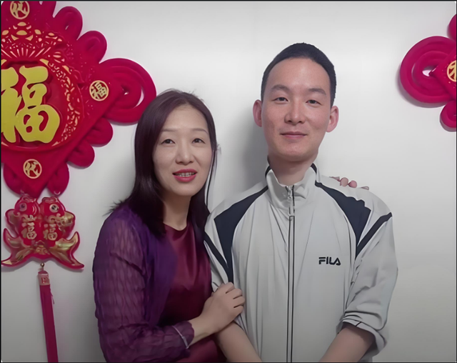 许健华致谢浩男捐款惹争议，发声真挚未作秀，感恩的心不应被抹黑