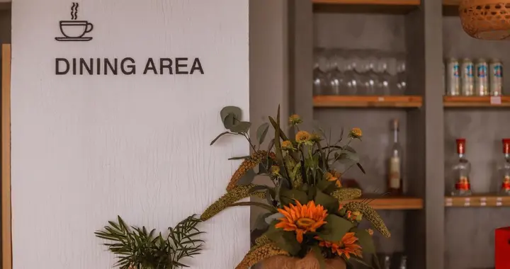 （英国）苏珊希尔：安东尼咖啡馆