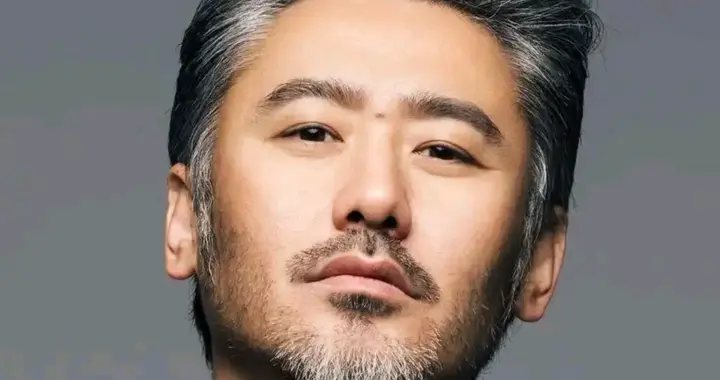 从“叔圈顶流”到被执行人，吴秀波的坠落轨迹