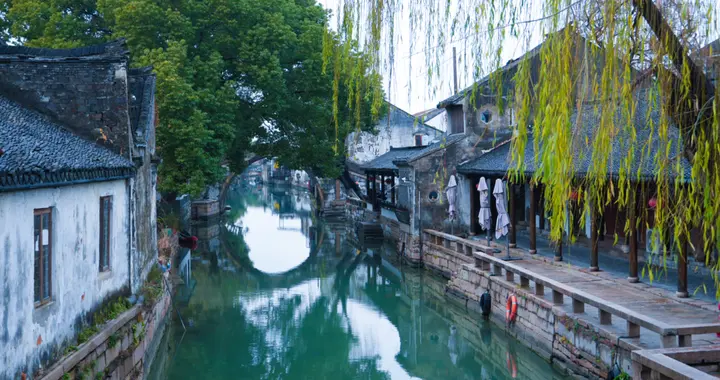 中国最“富”、最会过日子的县，凭什么是它？