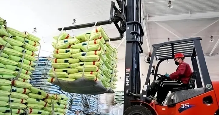 中方刚对能源实施管控，转头却承诺不限制对