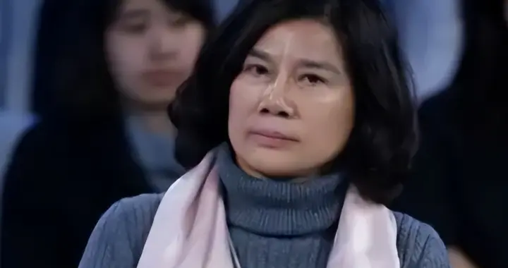 旭日旗风波席卷全网，真相越挖越惊心，董明珠一年前的担心真没错
