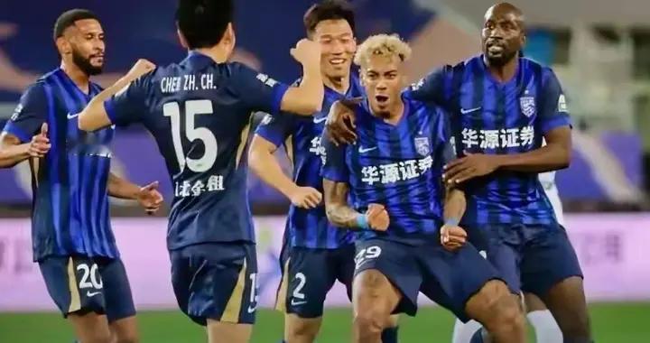 随着武汉三镇2-0浙江队，负分清零，中超联赛积分榜发生变化？