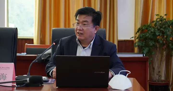 他是推动中泰友好的使者，更是带动中泰学术合作交流的见证者