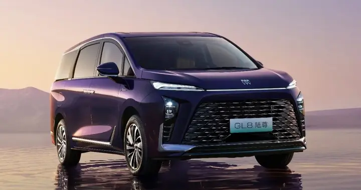202km 纯电通勤 + 1450km 综合续航，别克 GL8 插混版太懂家用