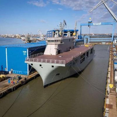 辰龙军视录：是航母非航母，似舰非舰。