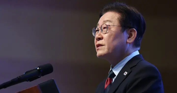 中方追责日本，韩国也跟进行动，李在明直说了，要亲手终结一件事