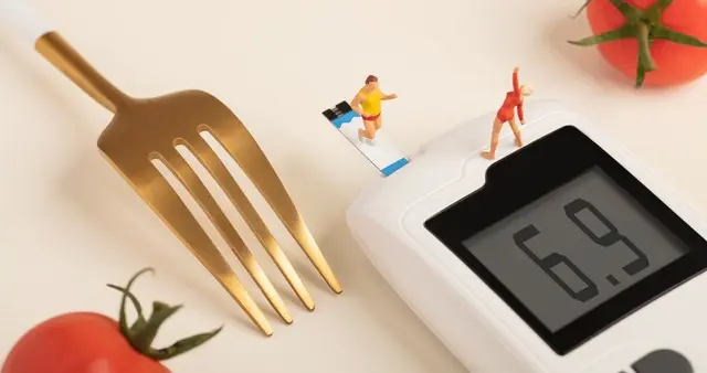 秋季运动不盲目！糖尿病牢记 “1 前 1 中 1 后” 原则，避免血糖波动