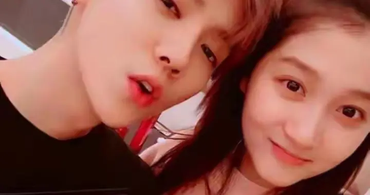 36岁生日只剩陈赫祝福，关晓彤2年零互动，鹿晗终究赌输了所有！