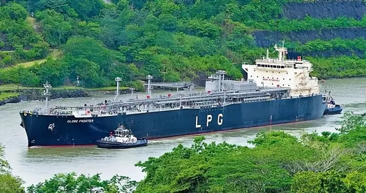 这事儿起于巴拿马法院一句“违宪”就单方面