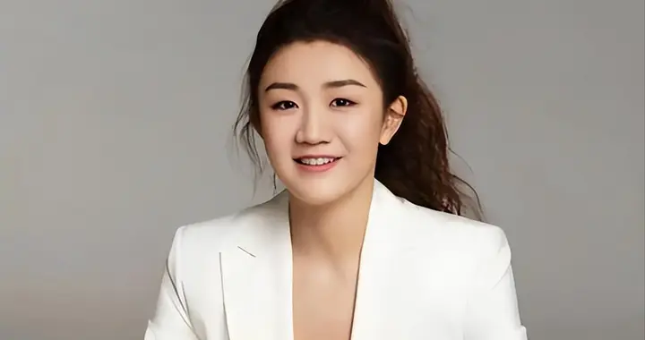 国乒五大大龄未婚美女，陈梦32岁，丁宁36岁，郭跃38岁，最大43岁