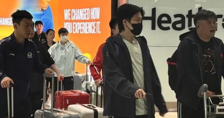 国乒凌晨落地伦敦，王楚钦孙颖莎心情轻松与团队一起安全入住酒店