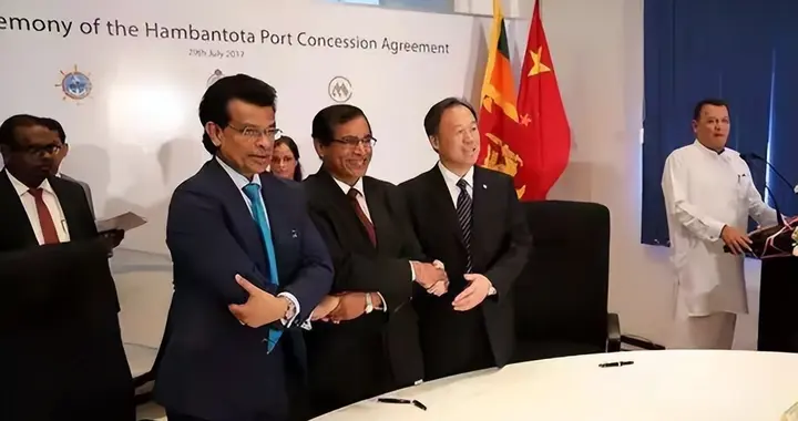 有事求中国，无事卖中国！中国有多少两面派邻国？