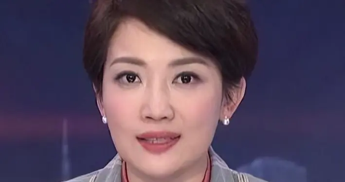 47岁无人敢娶？央视主持人王端端婚姻真相大白，答案早就不言而喻