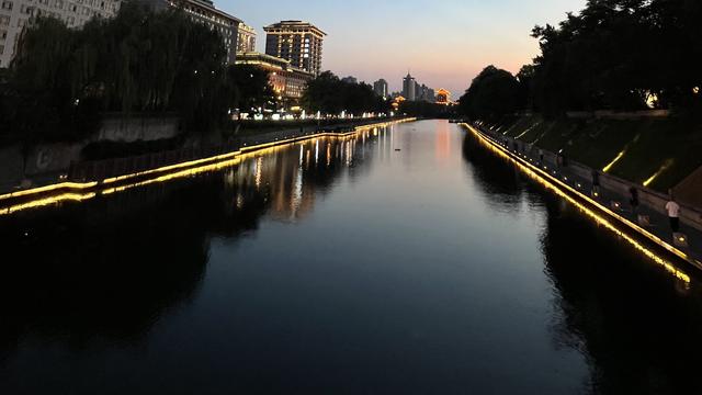 鸟语BU香：奥尔班五次出任匈牙利总理，有