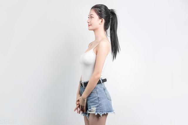 如何阻止中年发福？做好3点，在更年期拥有紧致身材与年轻状态？