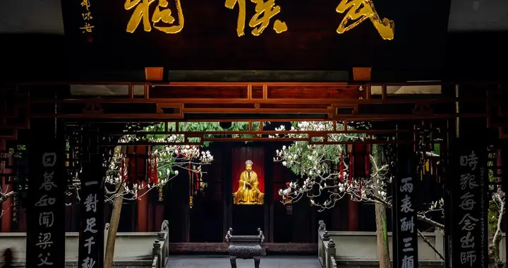 诸葛亮的《出师表》，到底出彩在哪里，为何能够惊艳后世千余年？