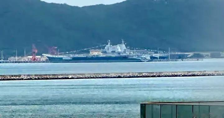 挂满旗舷号已刷，福建舰或已交付，性能远超美军蒸汽弹射