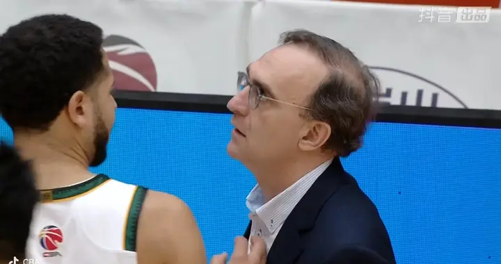 辽宁战胜山东！赛后还有3个好消息 乌戈大胆用新人 莱迪真强硬