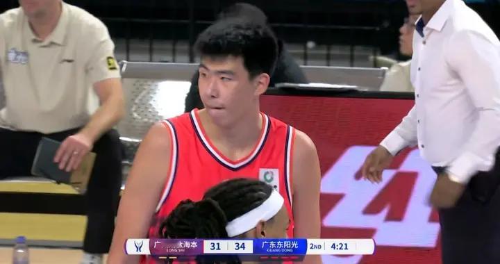 俱乐部杯广东94:80击败广州，王洪泽成为惊喜，陈国豪有点挣扎！