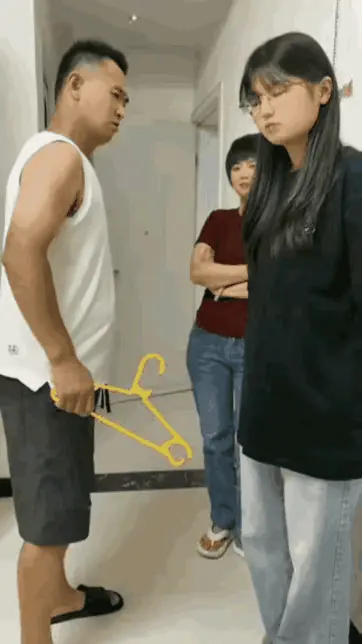 珠峰的天：该如何珍惜这份父爱？估计只有到