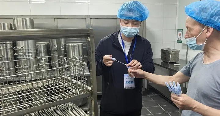 晨光中的守护——汉中一名市场监管人的高考护航手记