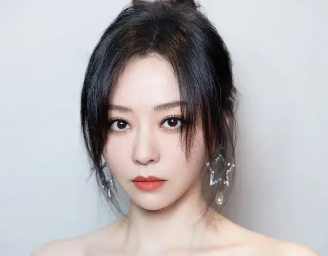 张靓颖