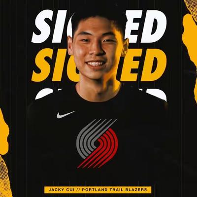 水瓶座的座：有球迷发文说，nba名宿小崔