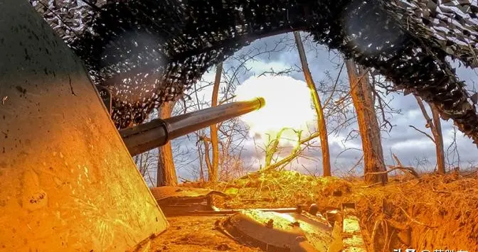 扬言第二个库皮扬斯克？俄军重兵锁死第聂伯！赫尔松乌军陷入绝境