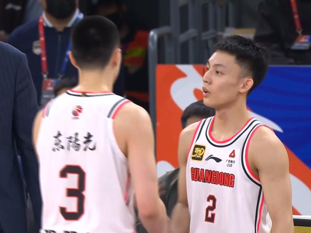 续约广东队的前奏！CBA“锋线神射”状态劲爆，朱芳雨送出合同？