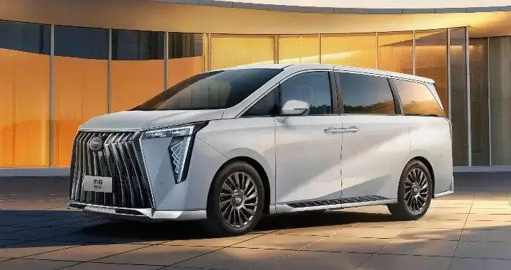 家用选车不踩坑：19万级豪华混动MPV，2026款M8 HEV闭眼入