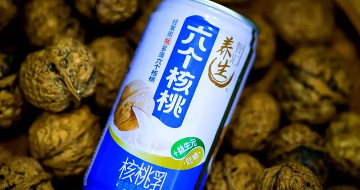 国民饮料跌落神坛！曾年入90亿称霸全国，如今全线滞销还分红上亿