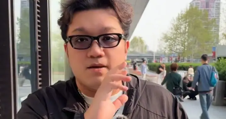 尤浩然逛天价超市：228万茅台、2万4老醋，年入百万也不敢随便逛