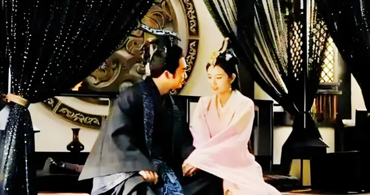 亲叔叔和侄女私通，还要联手杀了她爹当对帝后，结果坏在一只鞋上