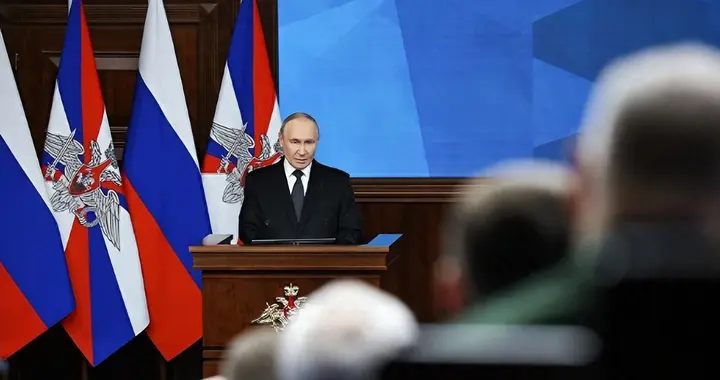 普京称欧洲为“小猪”，不到24小时，欧洲议会通过“军事申根区”