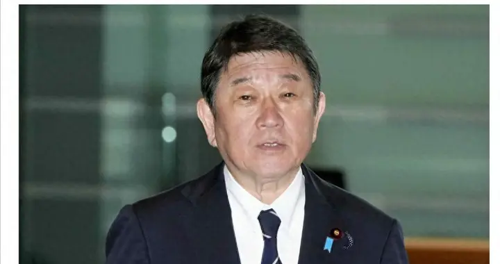 高市不演了，东京降级对华关系，向全球告状，称中国欠日本两笔账