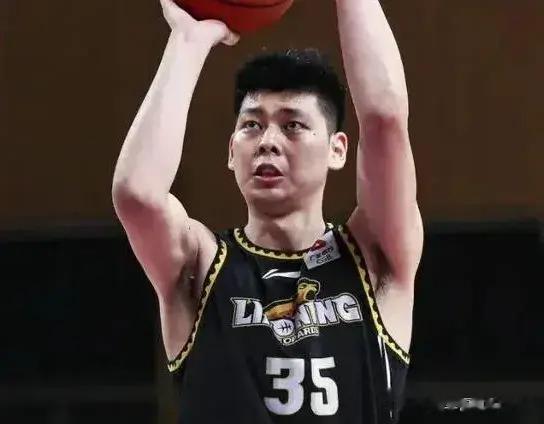 CBA速递！朱荣振“想回辽篮”！徐昕回归训练场！
