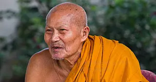同样是信佛，东亚、东南亚和南亚的佛系人生有何不同？