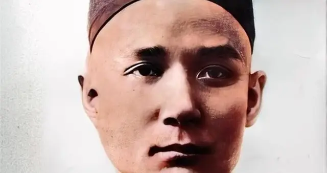 古代的帝王将相刚出生都自带主角光环，孙中山的情况似乎更为灵异