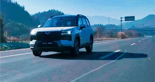 星光560：6万级硬派SUV，实力打脸质疑！