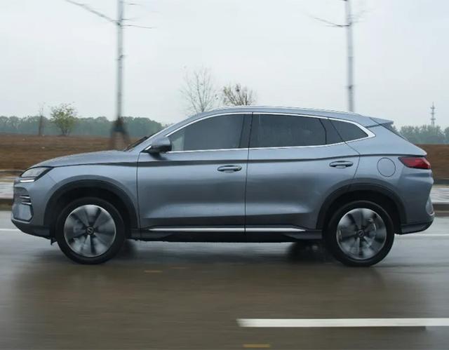 月销4万多，家用车买这款销冠SUV，准没错！