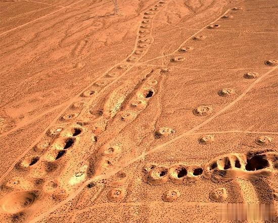 埋藏在沙漠下的水之迷宫