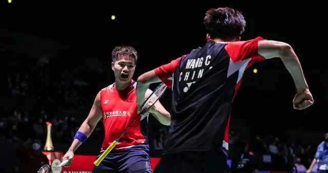 国羽3胜4负收官，连爆大冷世界第1第2第3都止步8强：石宇奇被逆转