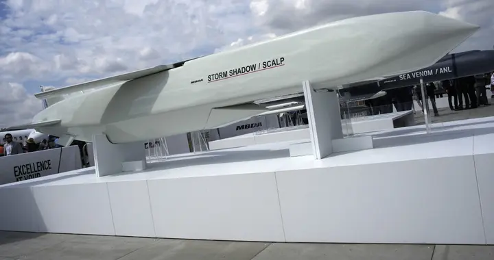 英制导弹驰援乌克兰，击穿俄防线致伤亡惨重，战事升级惊动联合国