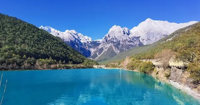 亲人离世后，千万别动他生前睡的床，否则……