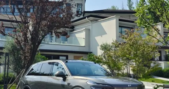 家庭换车天平在倾斜，合资油车车主正加速“倒戈”国产电车