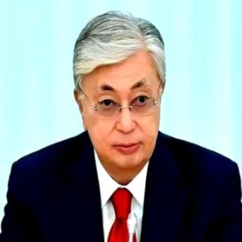 青一说：简直反常识！哈萨克斯坦守着世界级